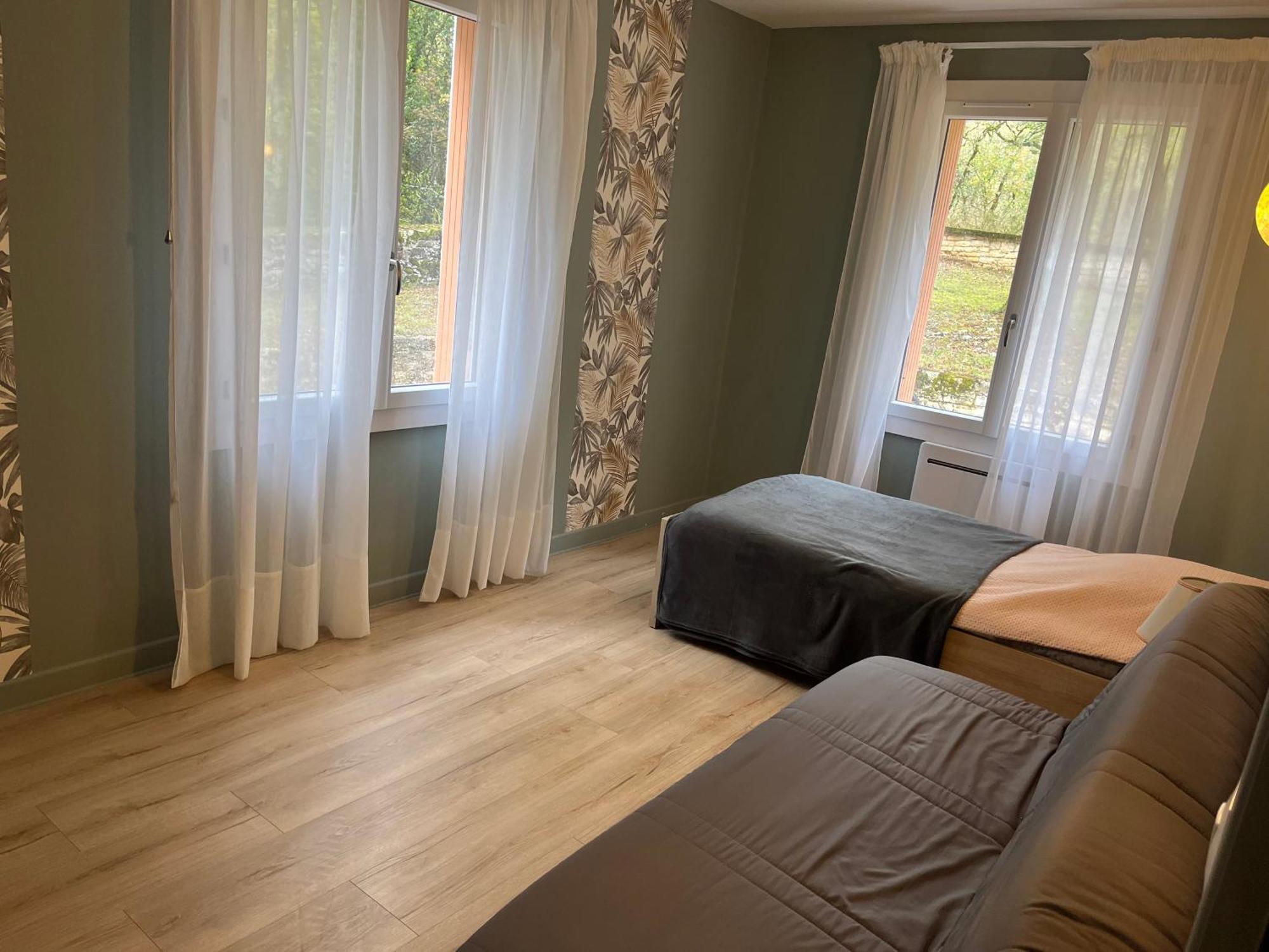 La Maison Dans Les Bois *